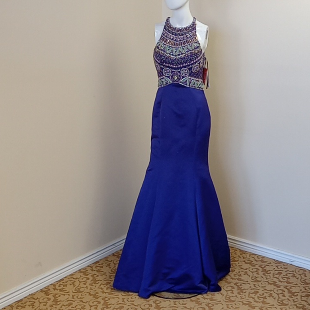 Nwt Shail K size 4 prom dress